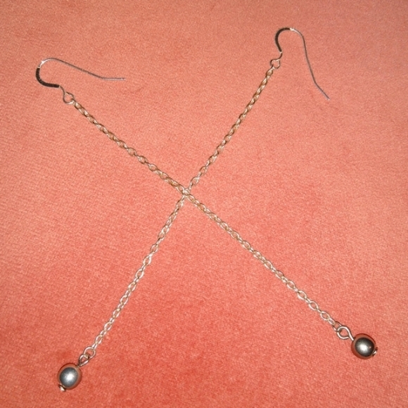 Solid 925 Sterling Silver Wires Long Chain Earrings Grey Pearl Minimalist New - Picture 2 of 9